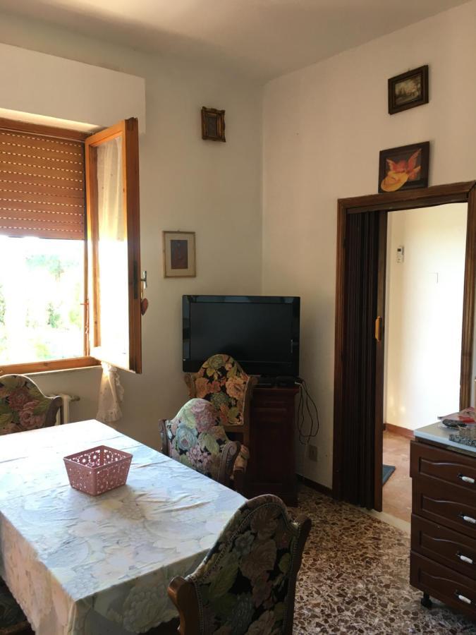 La Villa Romantica Ciggiano Bagian luar foto