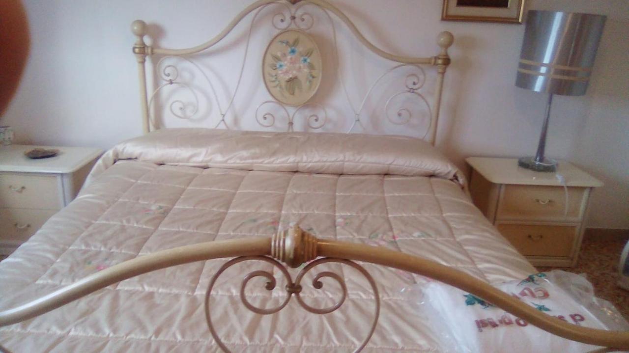 La Villa Romantica Ciggiano Bagian luar foto