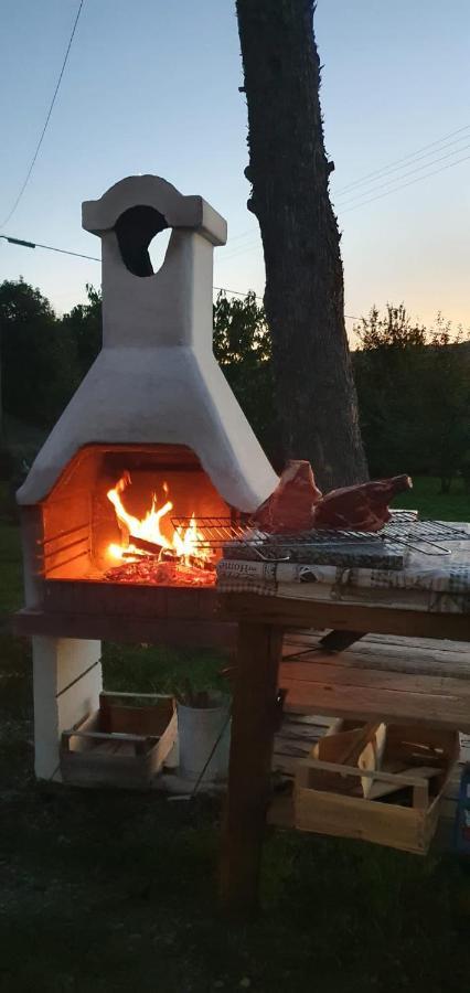 La Villa Romantica Ciggiano Bagian luar foto